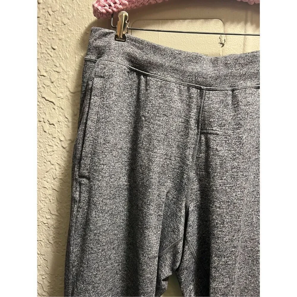 Lululemon Grey Pants Men’s Size Large